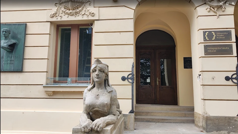 Budova Univerzity Hradec Králové